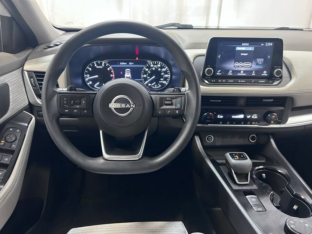 Used 2023 Nissan Rogue SV AWD/4WD image 3