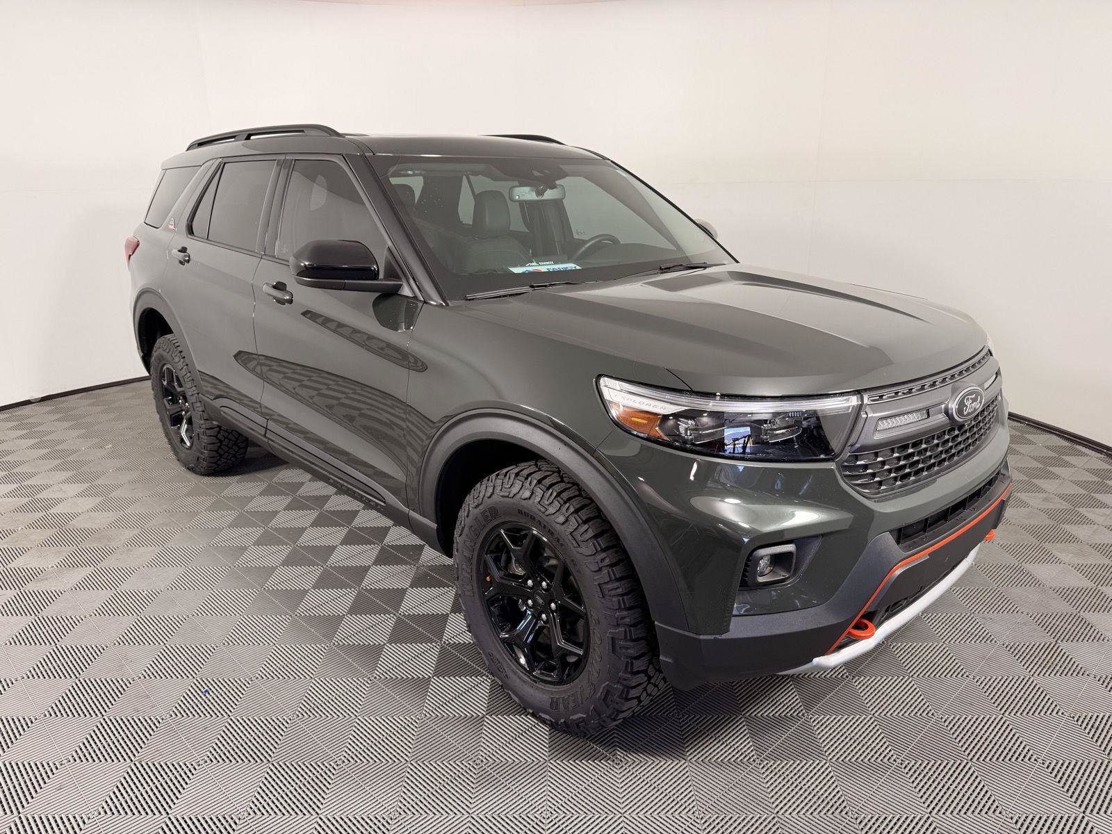 Used 2024 Ford Explorer Timberline w/ Timberline Technology Package AWD/4WD image 10