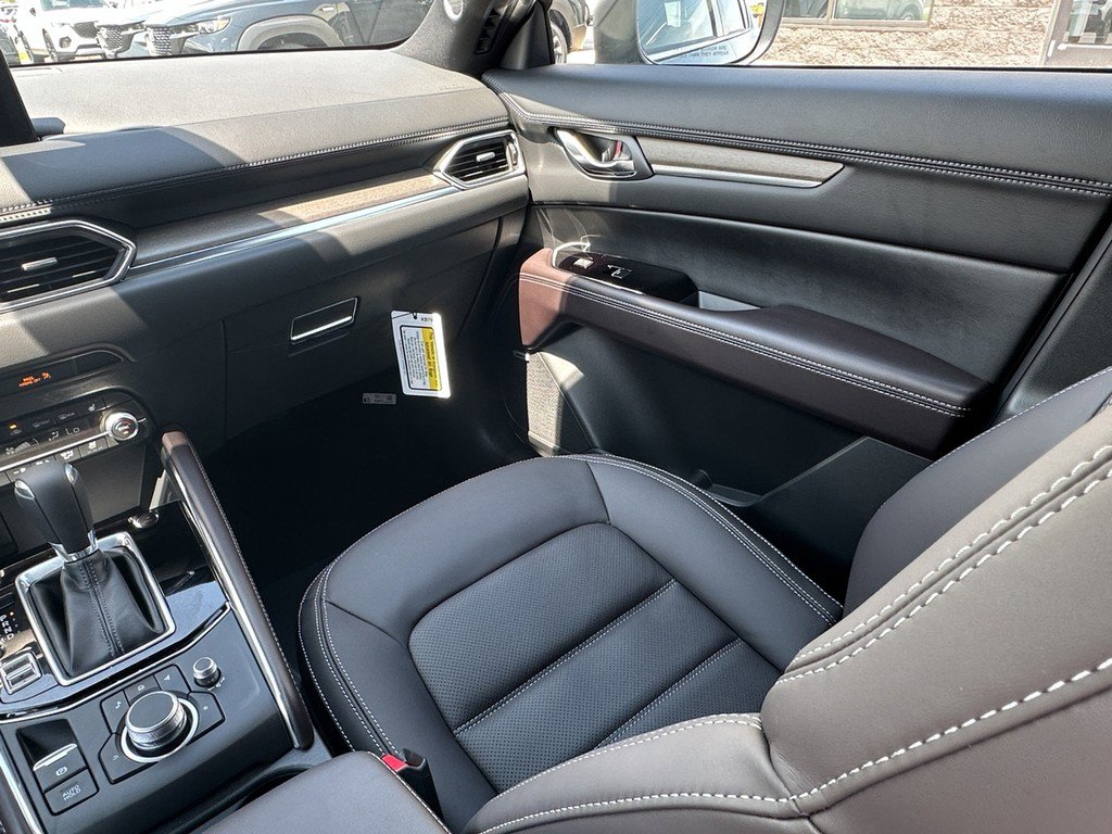Certified 2025 MAZDA CX-5 Signature image 14