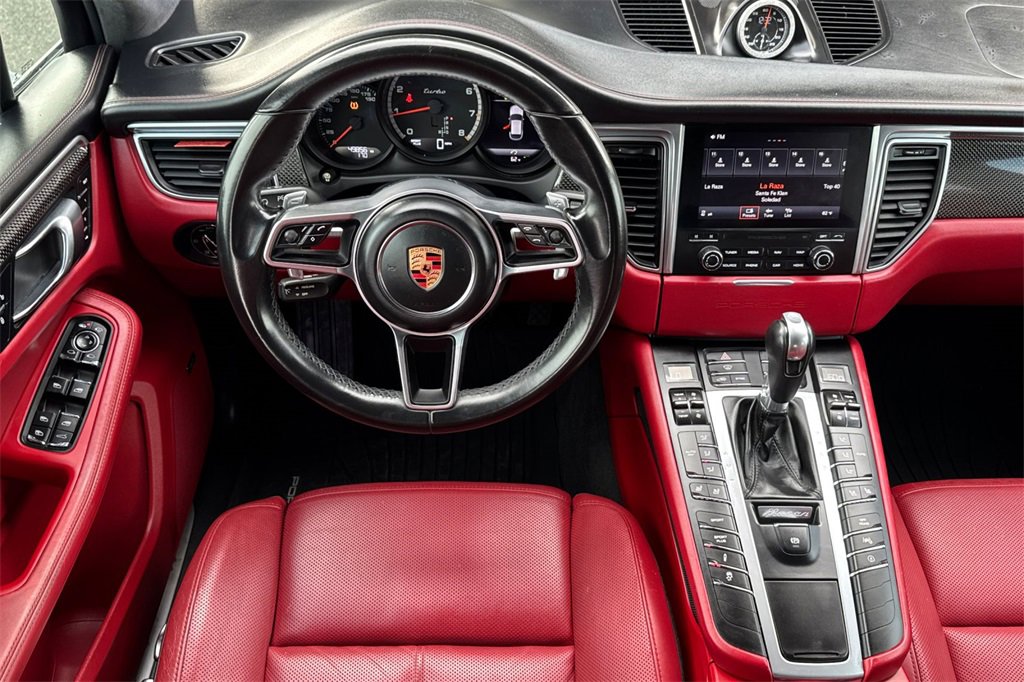Used 2017 Porsche Macan Turbo image 13