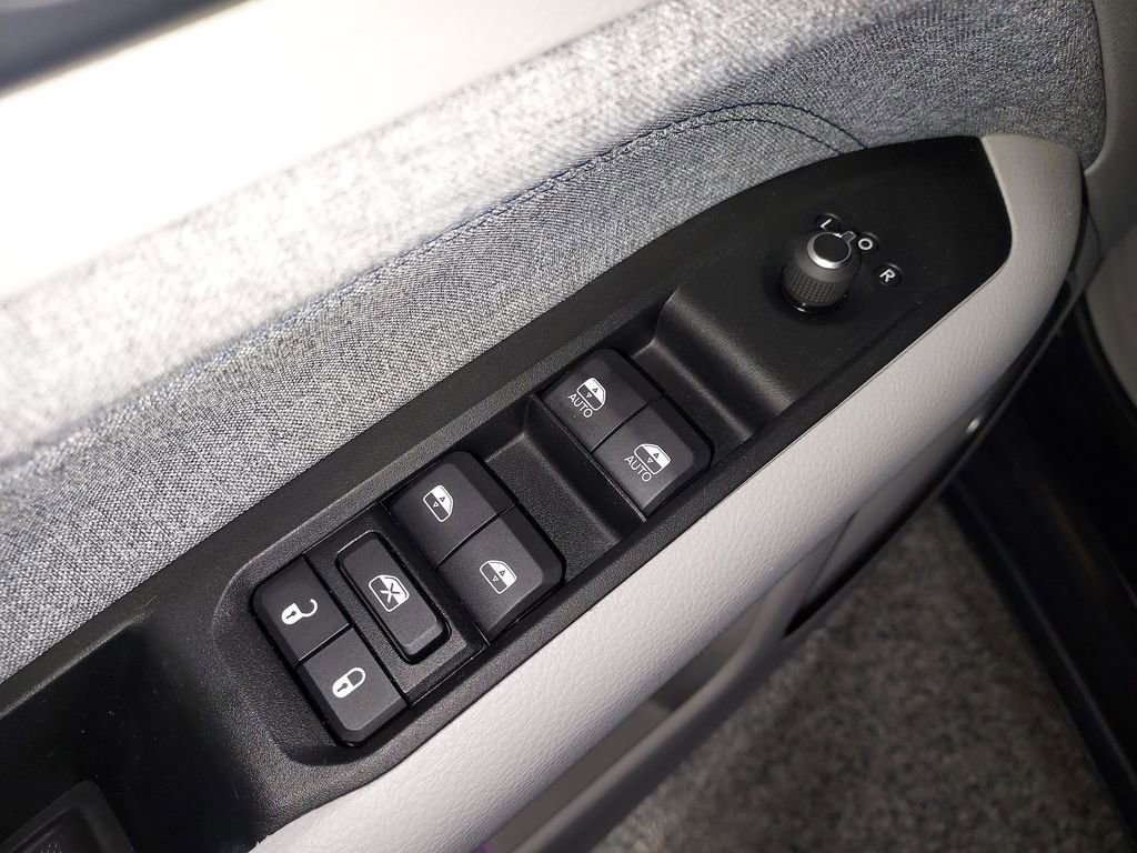 Used 2022 Jeep Compass Latitude image 19