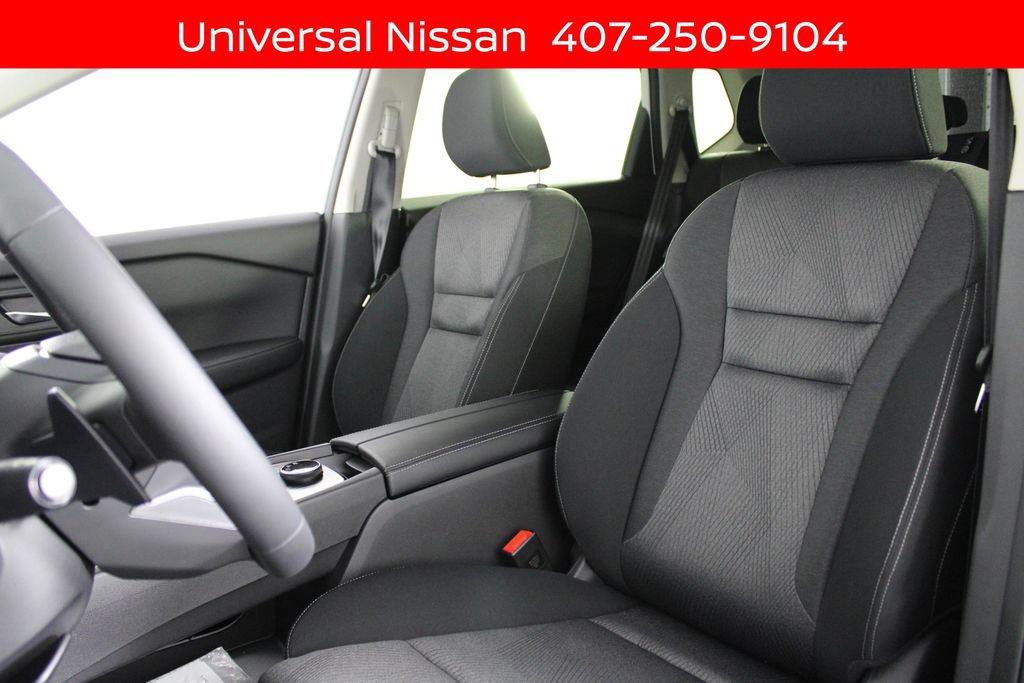 New 2026 Nissan Rogue SV FWD image 17