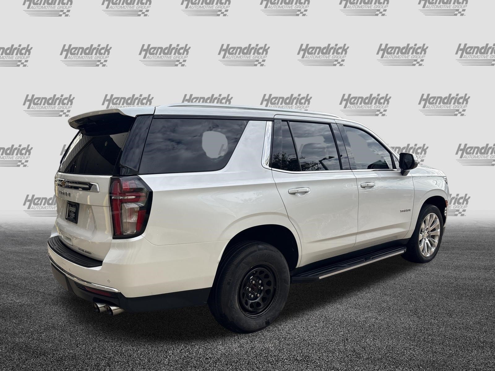 Used 2023 Chevrolet Tahoe Premier AWD/4WD image 10
