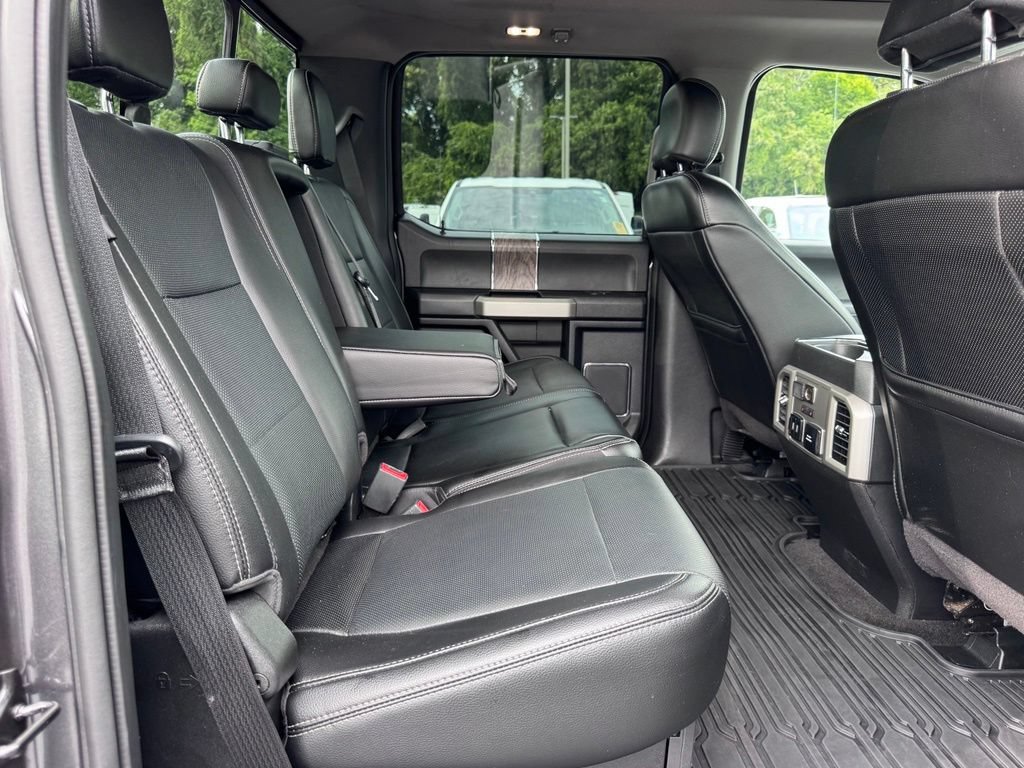 Used 2018 Ford F250 Lariat w/ Lariat Ultimate Package AWD/4WD image 30