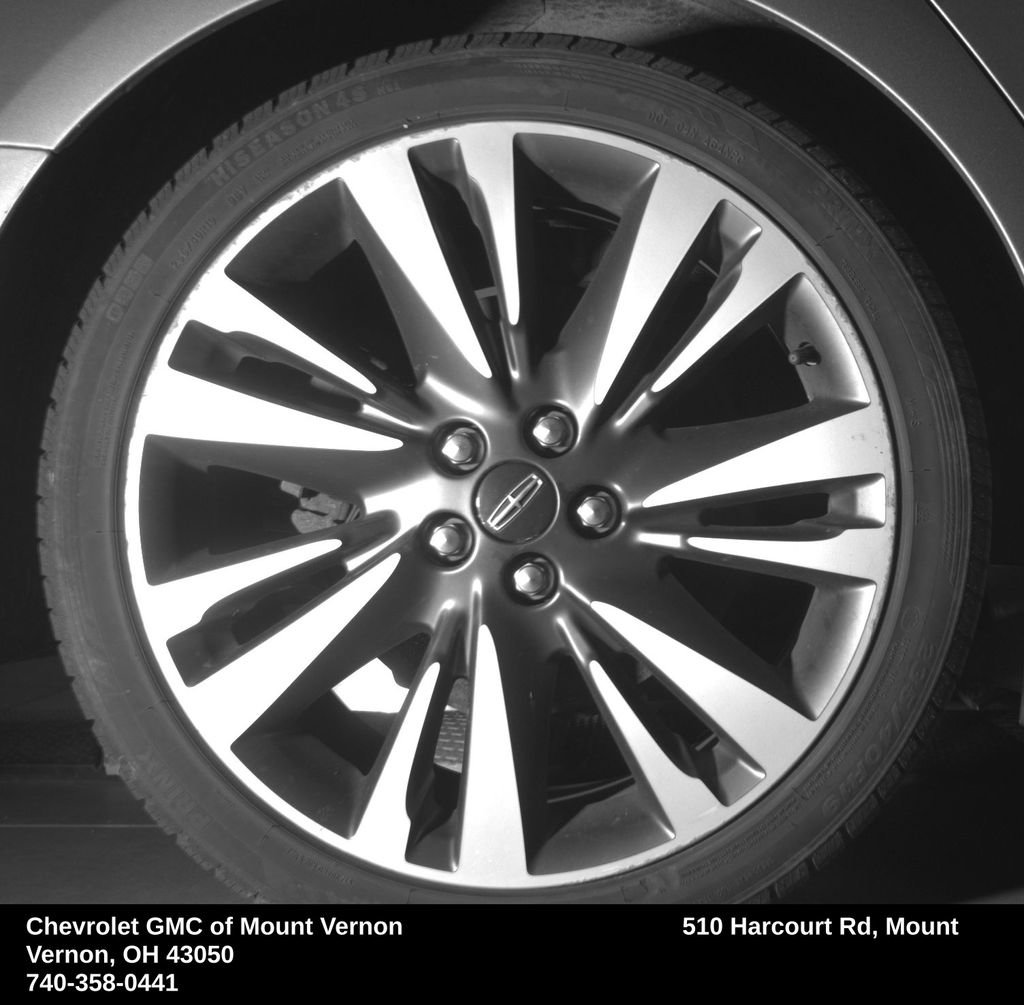 Used 2019 Lincoln MKZ Reserve w/ Luxury Package FWD image 36