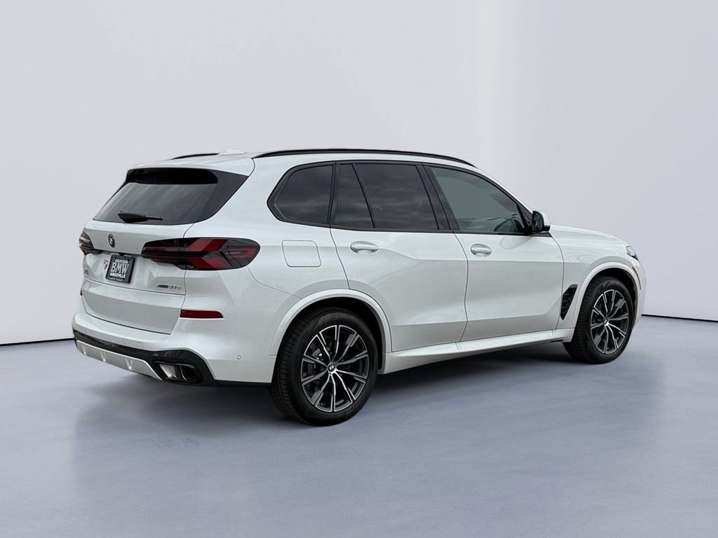 New 2026 BMW X5 xDrive50e w/ Executive Package image 3