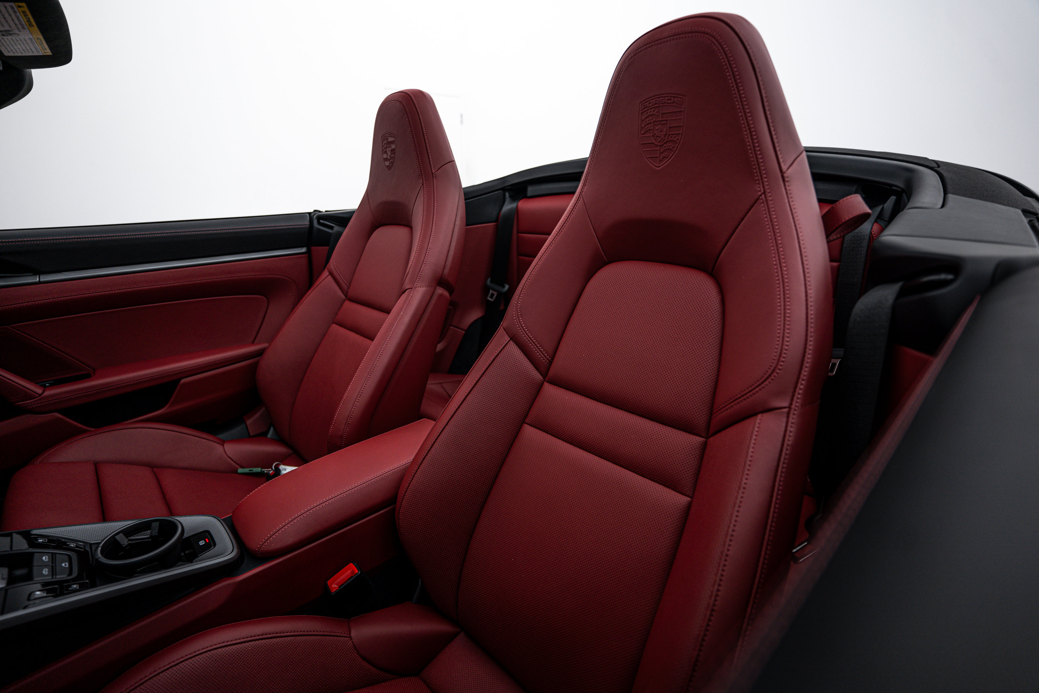 Certified 2024 Porsche 911 Carrera image 18