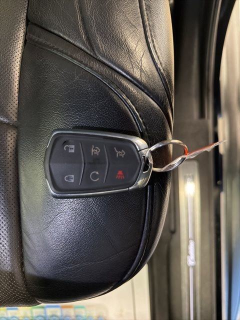 Used 2016 Cadillac Escalade ESV Luxury image 33