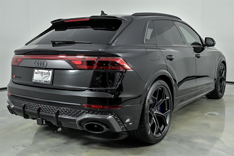 Used 2026 Audi RS Q8 performance AWD/4WD image 10