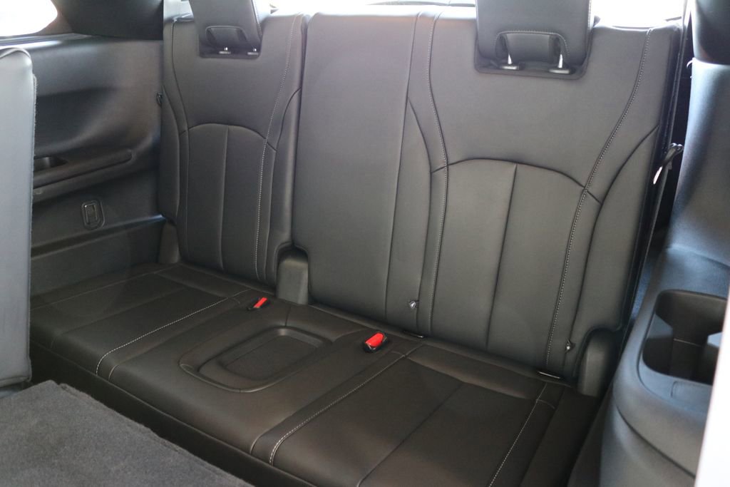 Certified 2025 INFINITI QX60 Luxe w/ Black Edition image 27