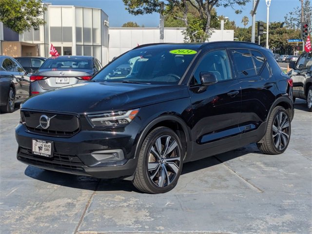 Used 2021 Volvo XC40 P8 Recharge w/ Advanced Package image 7