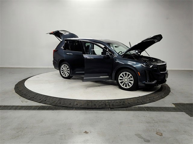Used 2020 Cadillac XT6 Premium Luxury image 9