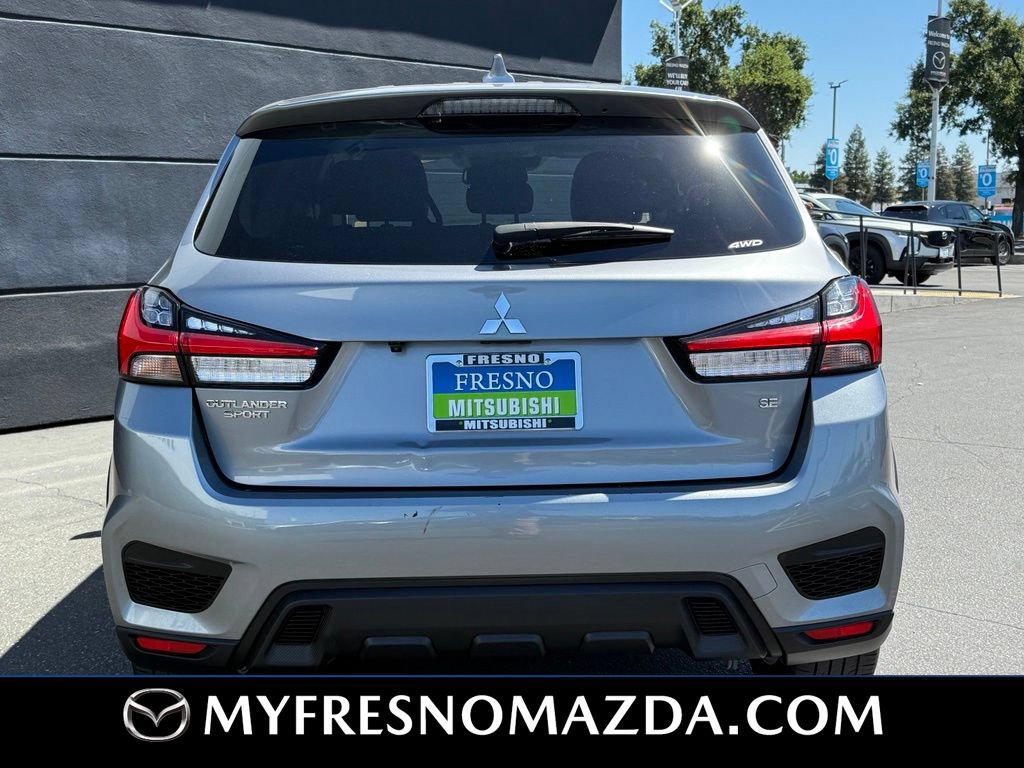 Used 2024 Mitsubishi Outlander Sport SE AWD/4WD image 9