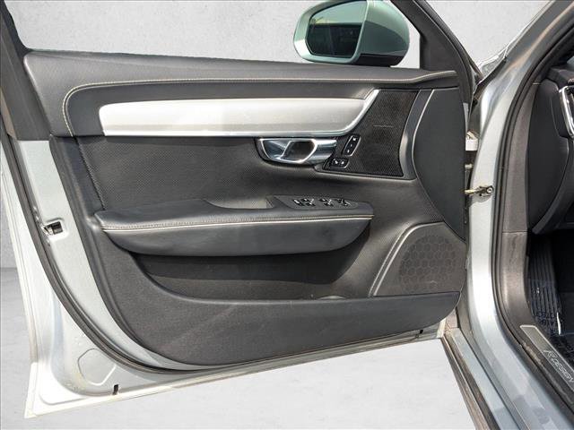 Used 2019 Volvo V90 T5 R-Design w/ Advanced Package image 11