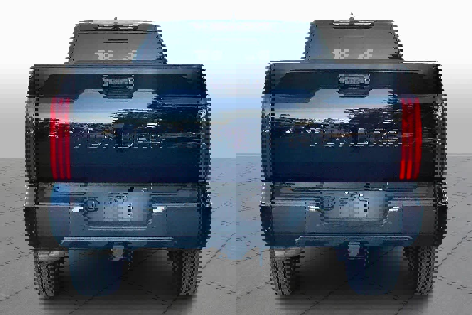 Used 2022 Toyota Tundra SR5 image 4