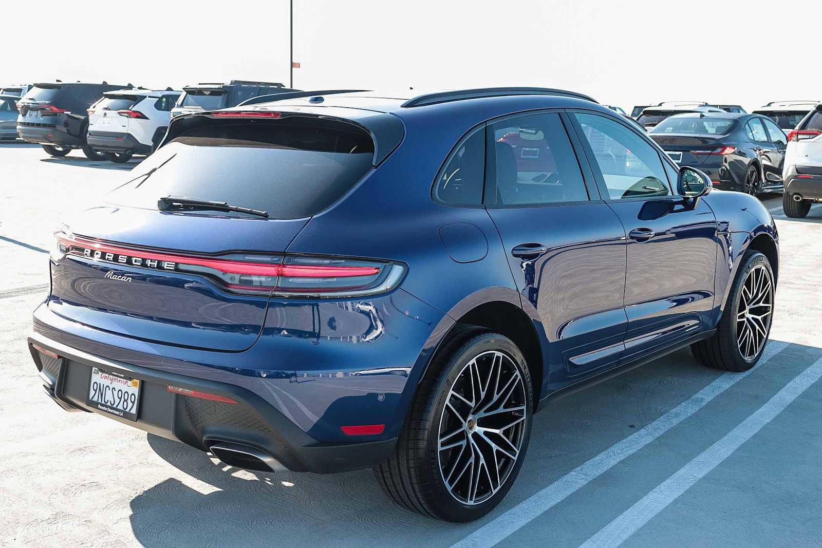 Used 2024 Porsche Macan image 7