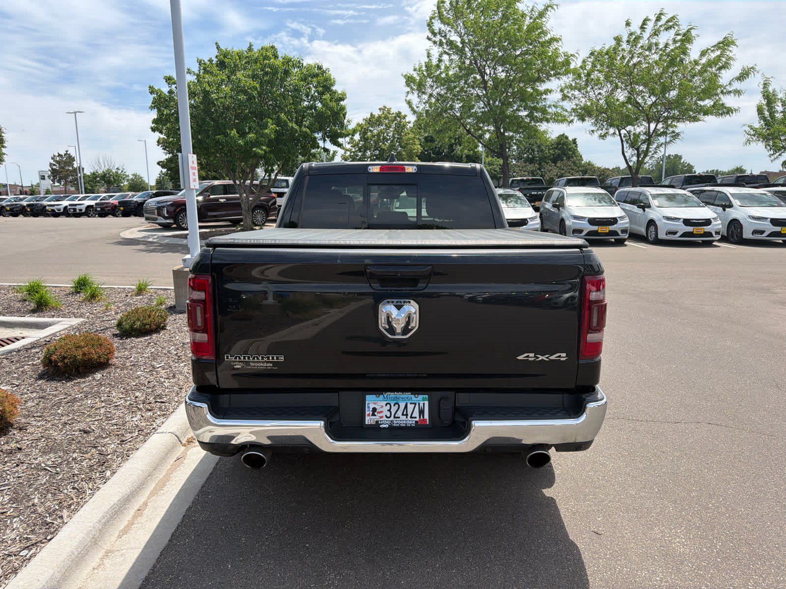 Used 2023 RAM 1500 Laramie AWD/4WD image 7