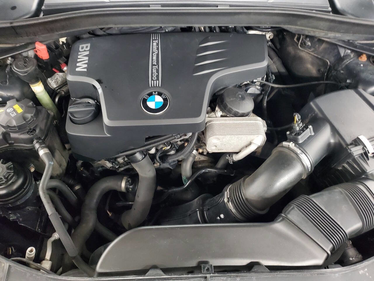 Used 2015 BMW X1 xDrive28i image 4