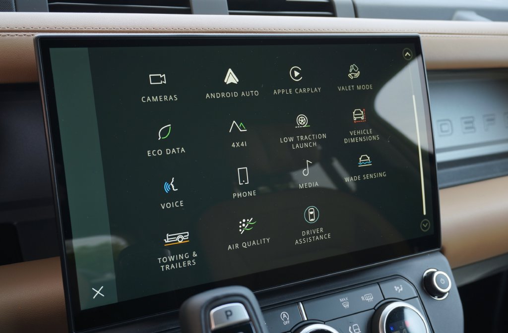 New 2026 Land Rover Defender 130 X AWD/4WD image 23