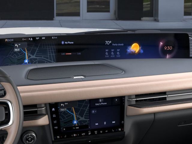 New 2026 Lincoln Navigator L Black Label AWD/4WD image 14