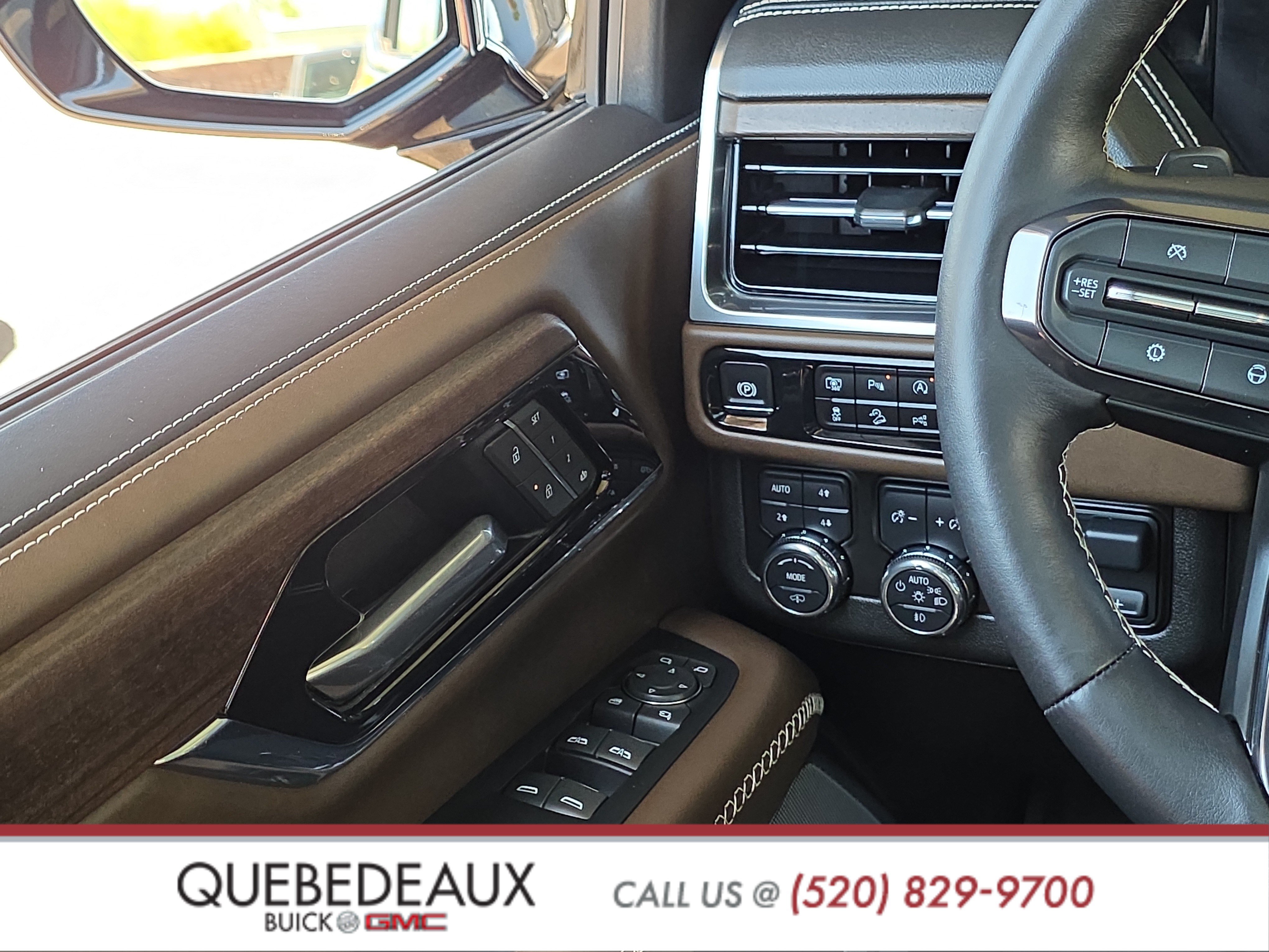 Used 2025 GMC Yukon Denali Ultimate AWD/4WD image 23