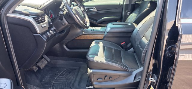 Used 2020 GMC Yukon Denali w/ Denali Premium Package AWD/4WD image 10