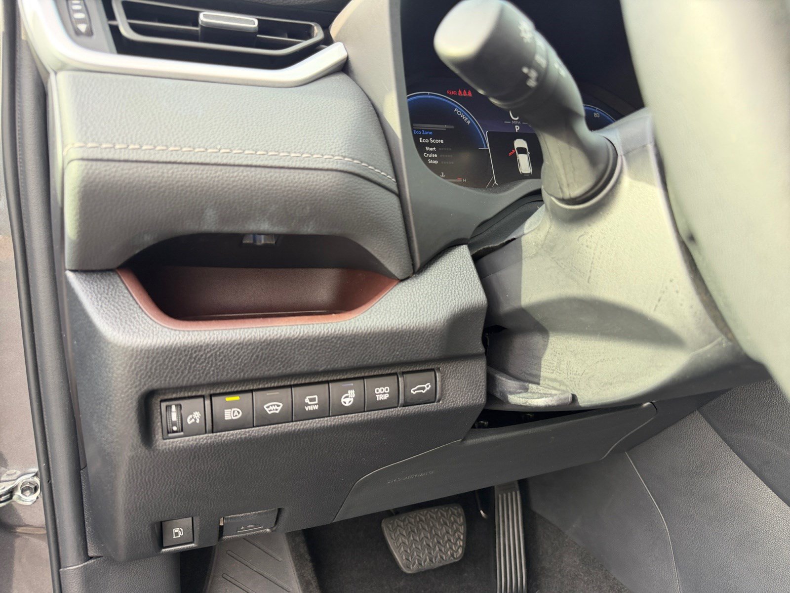 Used 2023 Toyota RAV4 Limited AWD/4WD image 11