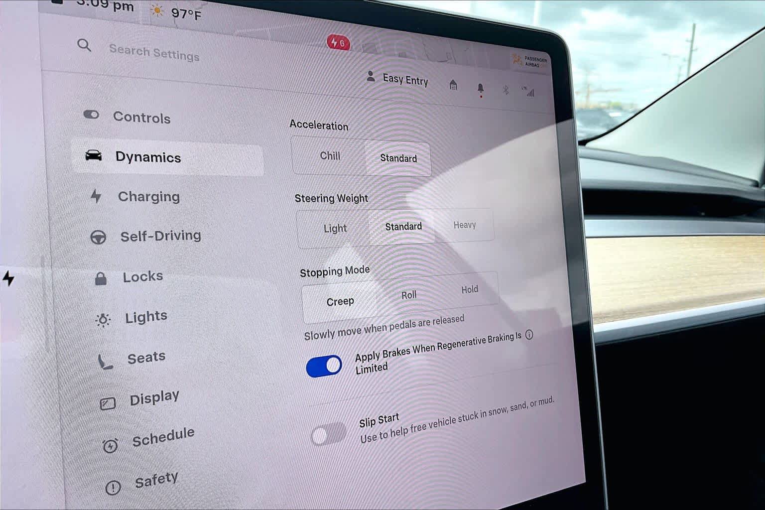 Used 2023 Tesla Model 3 Standard Range RWD image 32