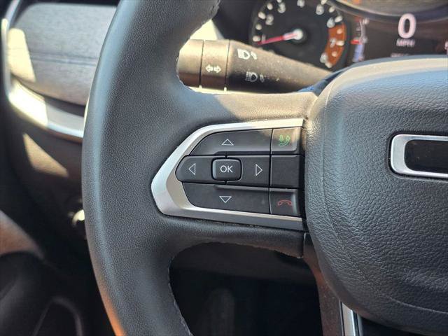 Certified 2022 Jeep Compass Latitude FWD image 33