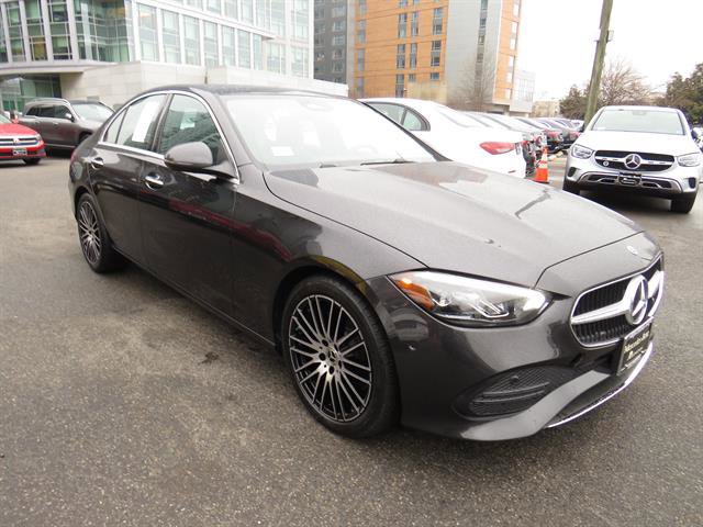 Used 2025 Mercedes-Benz C 300 4MATIC Sedan image 5