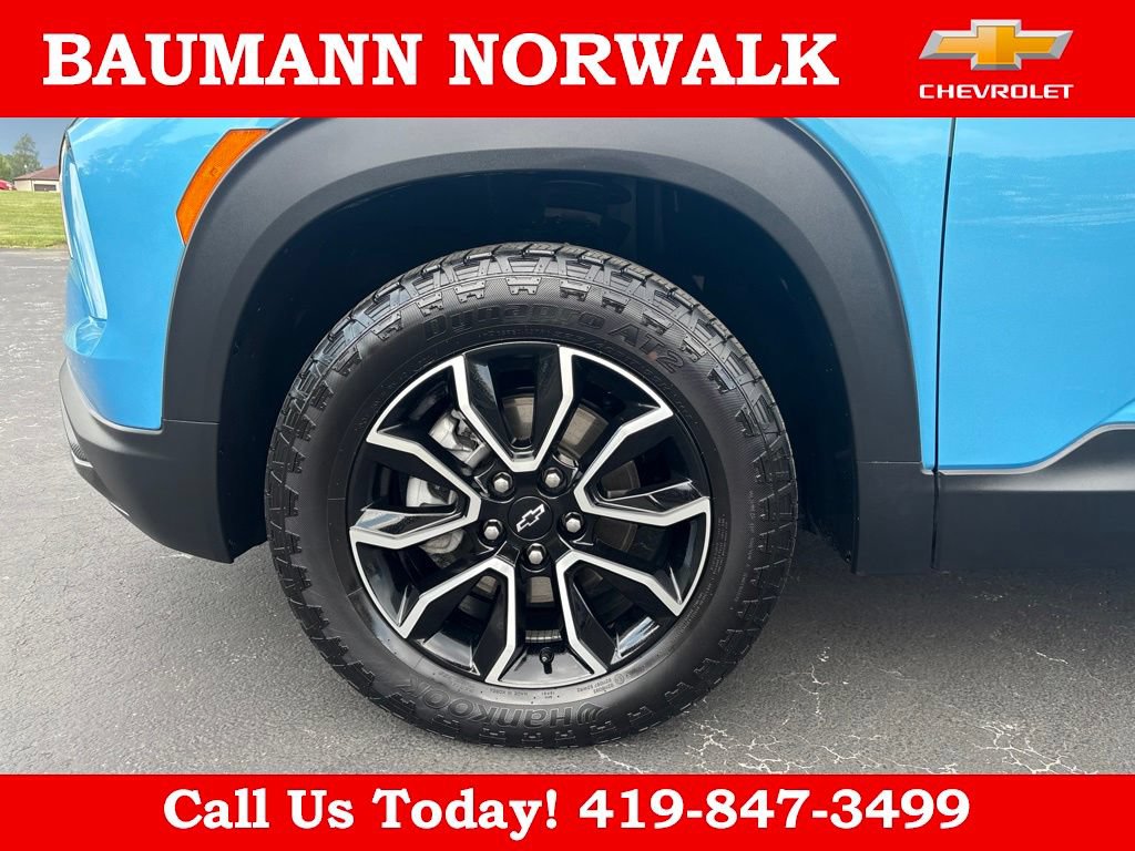 Used 2025 Chevrolet TrailBlazer ACTIV w/ Convenience Package AWD/4WD image 12
