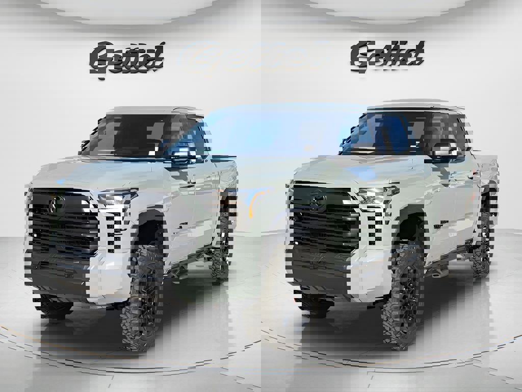 New 2026 Toyota Tundra SR5