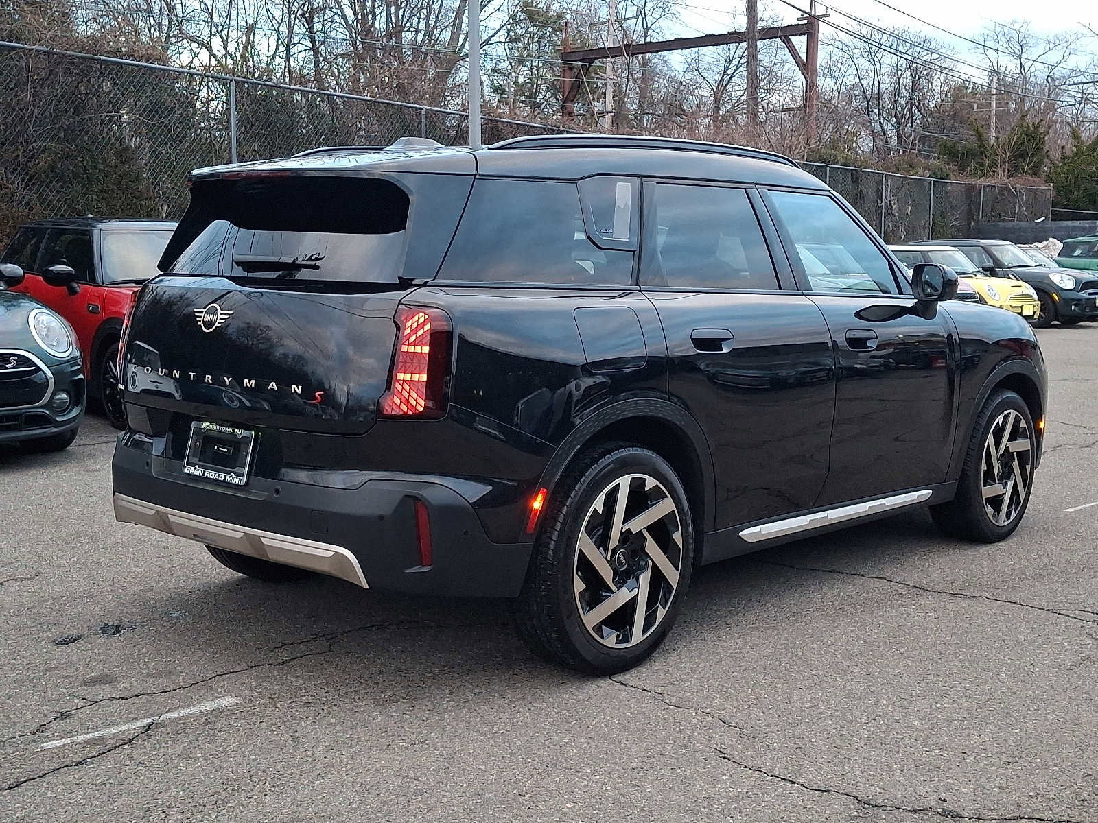 Used 2025 MINI Cooper Countryman S w/ Comfort Package Max image 6