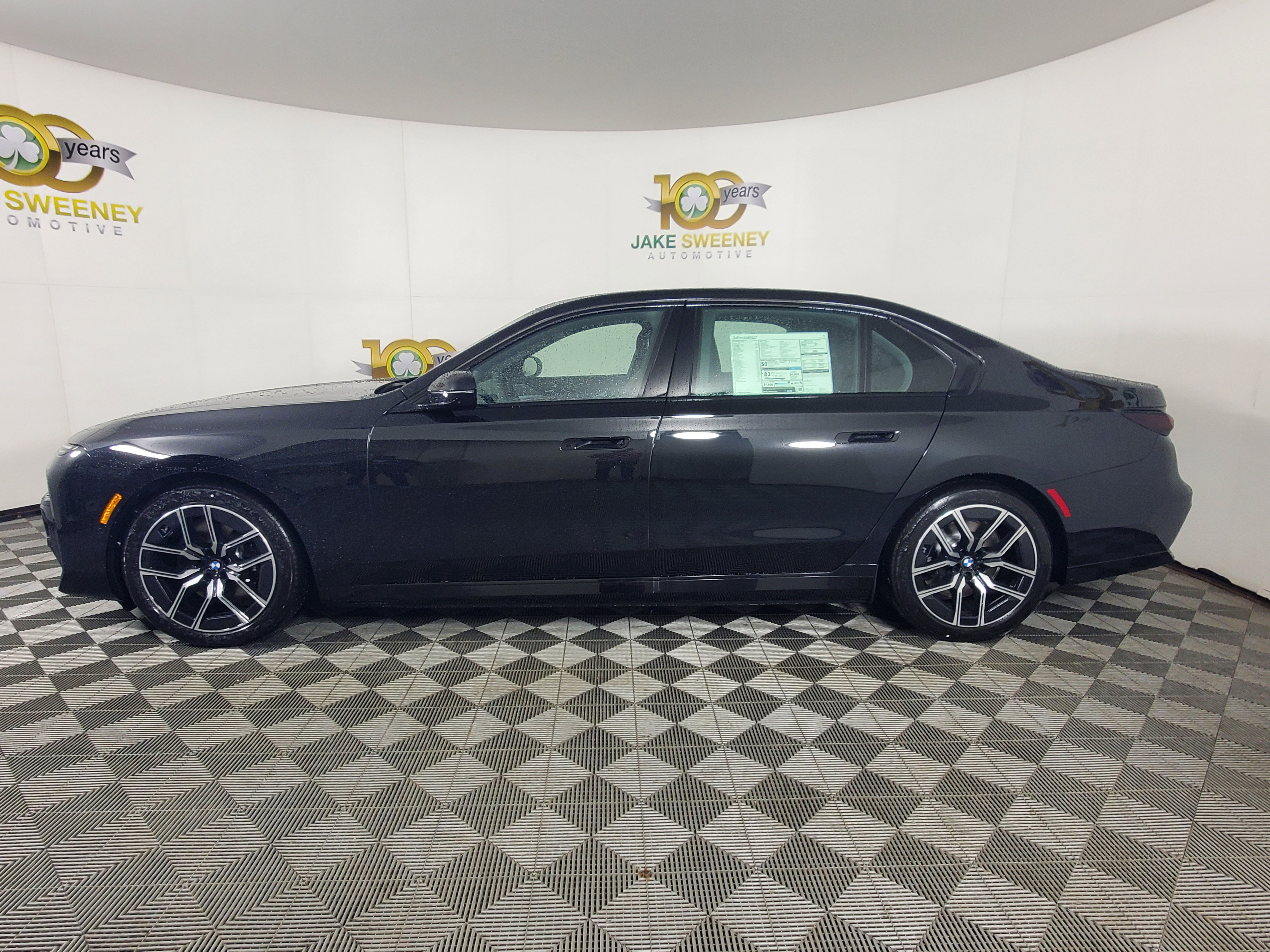 New 2025 BMW i7 xDrive60 image 4