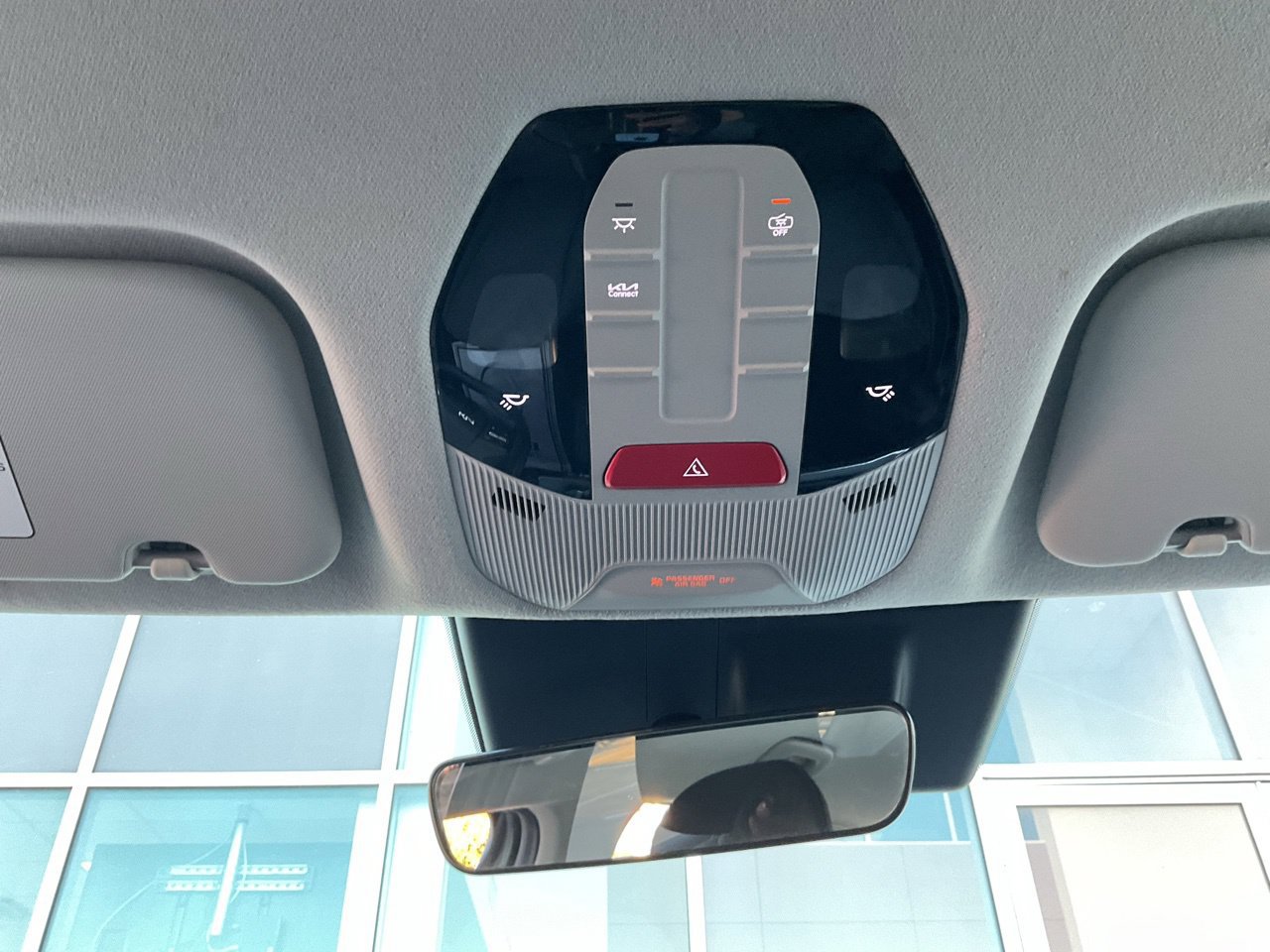 Used 2025 Kia K4 FWD image 13