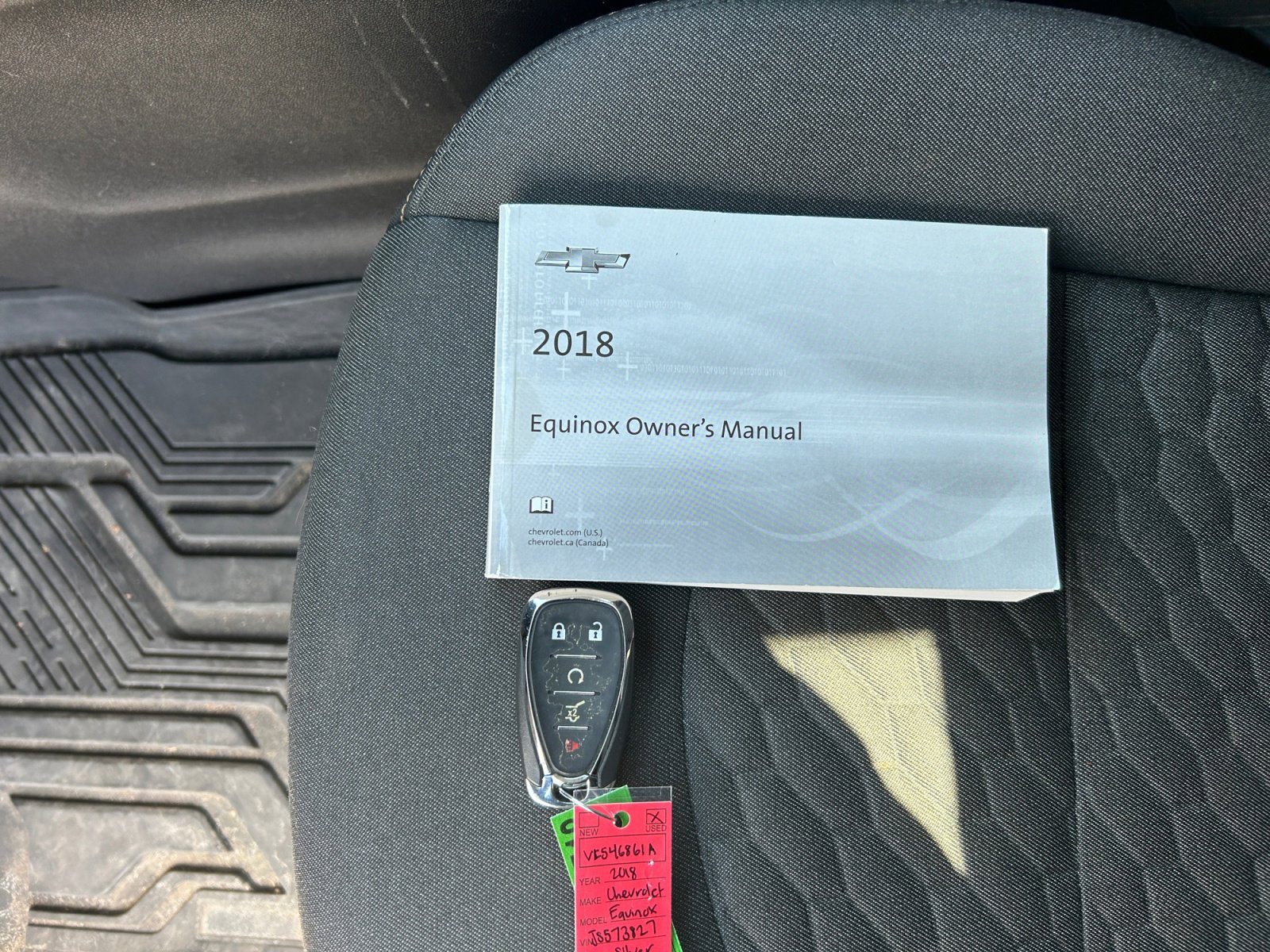 Used 2018 Chevrolet Equinox LT AWD/4WD image 11