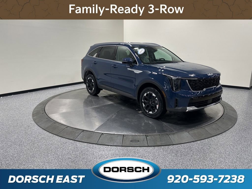 New 2026 Kia Sorento S image 3