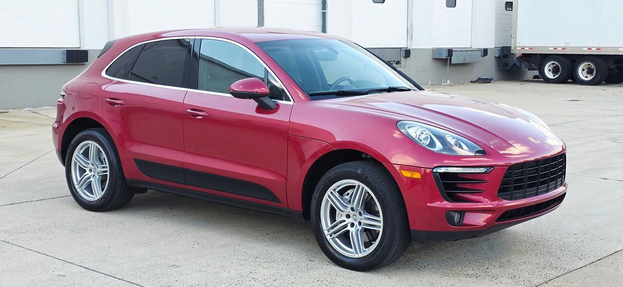 Used 2016 Porsche Macan S image 2