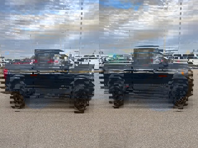 Used 2020 GMC Sierra 3500 AT4 w/ AT4 Premium Package image 2