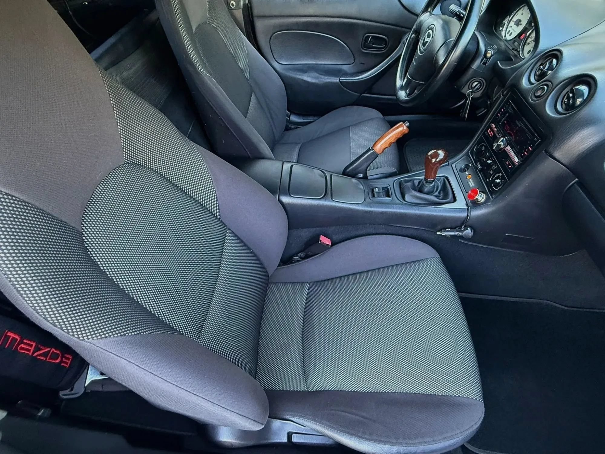 Used 2002 MAZDA MX-5 Miata LS RWD image 19