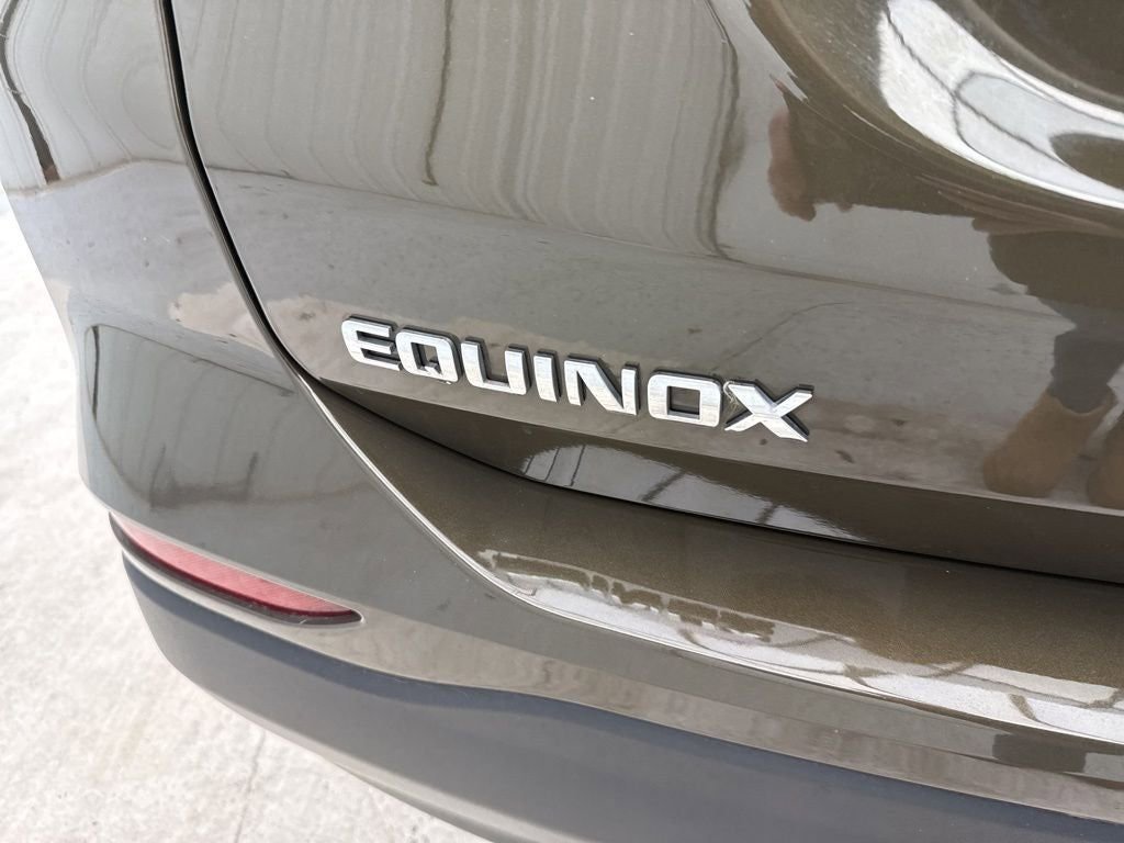 Used 2023 Chevrolet Equinox LT FWD image 10