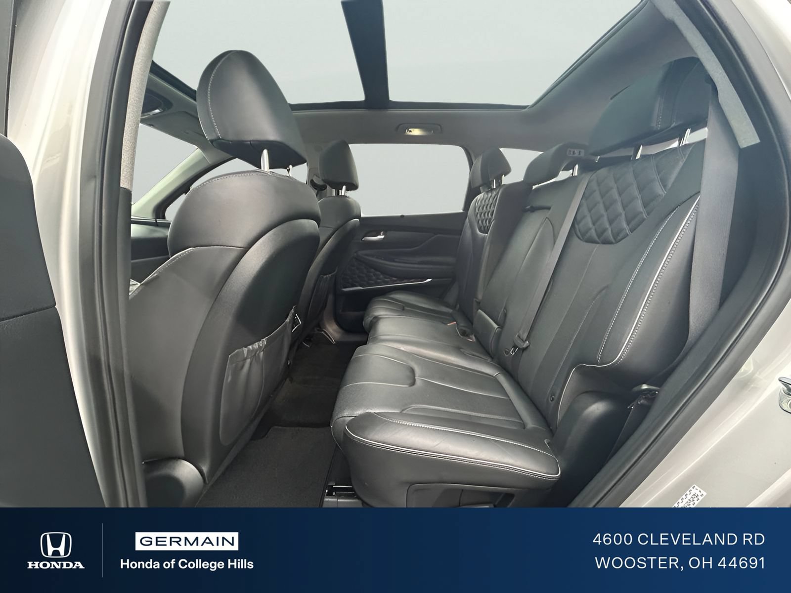 Used 2021 Hyundai Santa Fe Limited AWD/4WD image 24