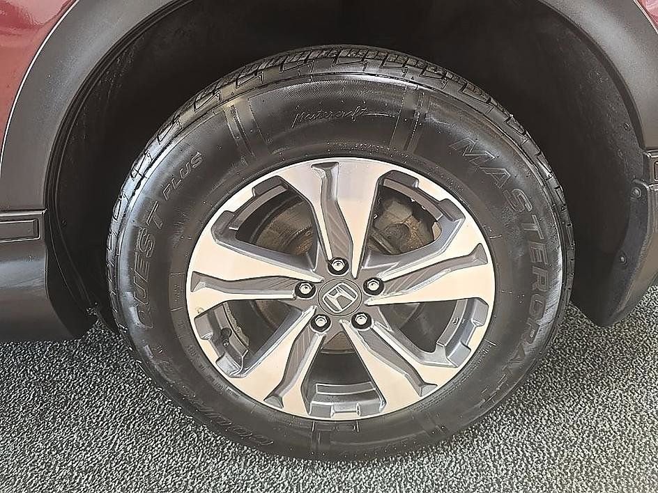 Used 2017 Honda CR-V LX image 36