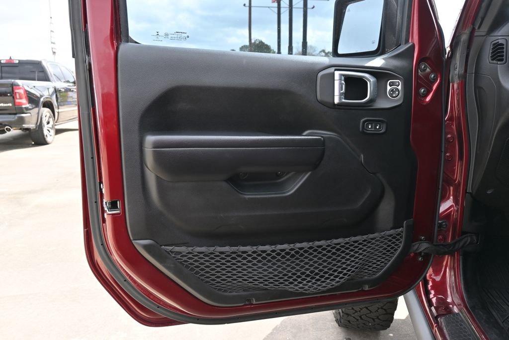 Used 2021 Jeep Wrangler Unlimited Islander image 17