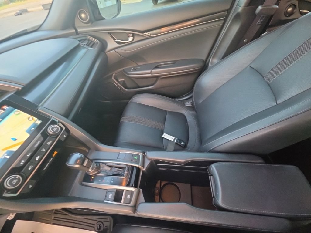 Certified 2020 Honda Civic Sport Touring image 24