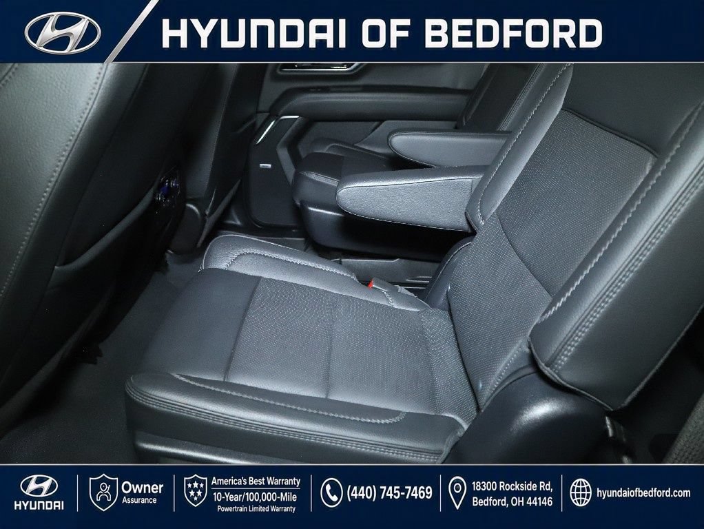 Used 2025 GMC Yukon Denali AWD/4WD image 21