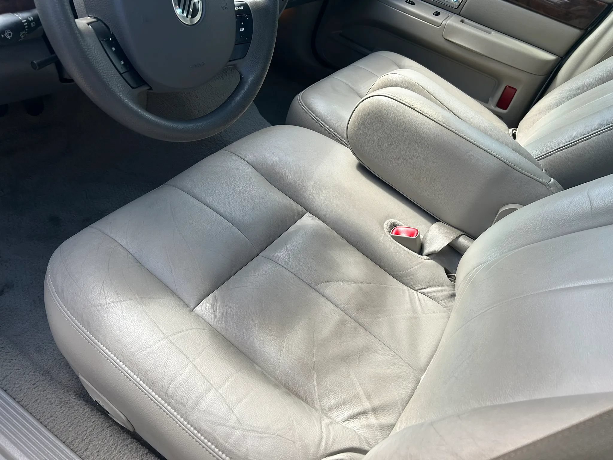 Used 2006 Mercury Grand Marquis GS RWD image 10