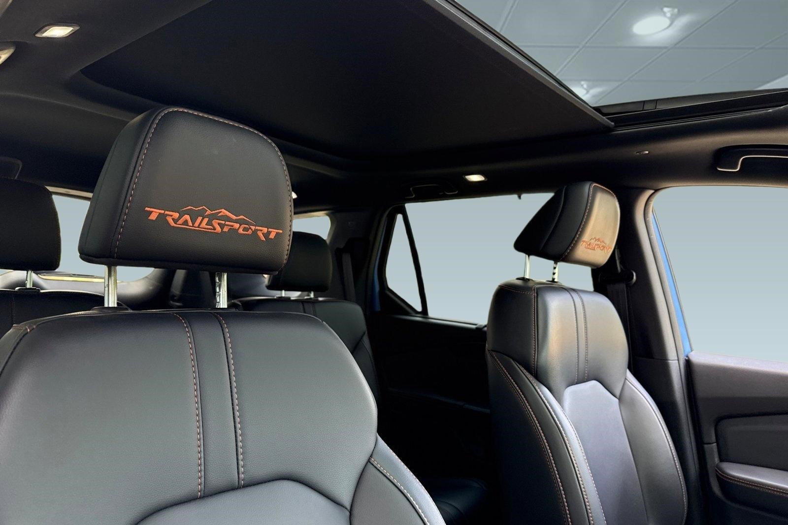 Used 2025 Honda Pilot TrailSport image 25