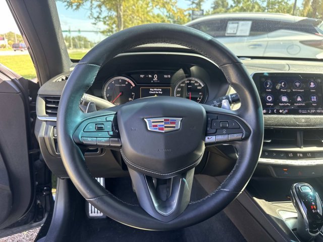 Used 2022 Cadillac CT4 V RWD image 15