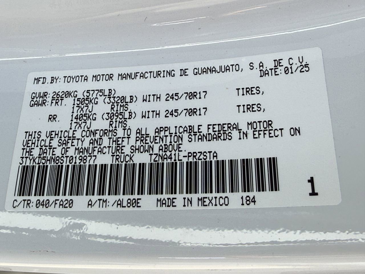 Used 2025 Toyota Tacoma SR image 29